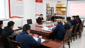  王月成在路港物流公司、供應(yīng)鏈公司調(diào)研
